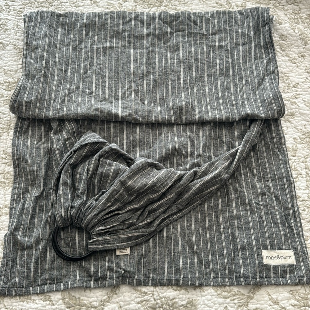 Hope & Plum Ring Sling - Reverse Beargrass w/ Black Rings